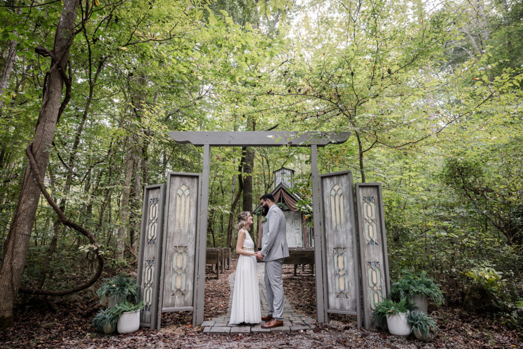 How to elope in the smoky mountains